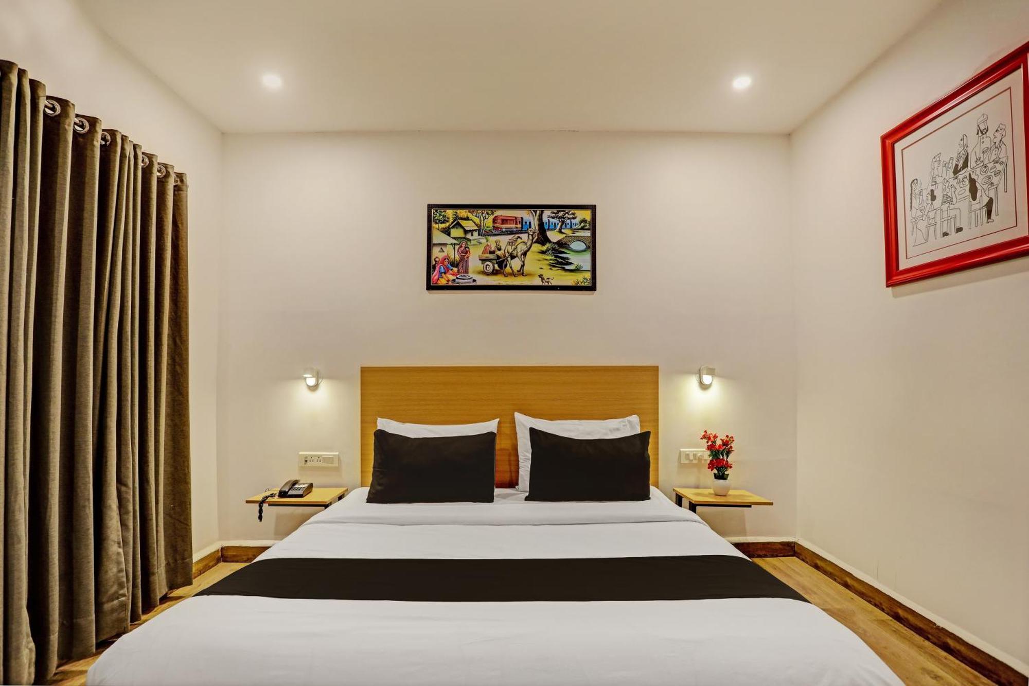 Super Townhouse Swain Heritage Bhubaneswar Exterior foto